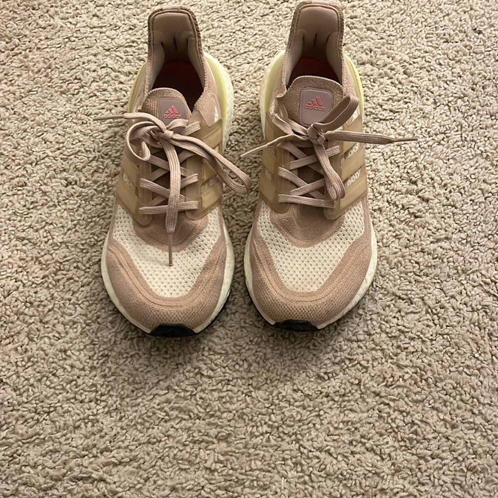 Adidas Women's Ultraboost Pinkish Tan Running Shoes 8.5
